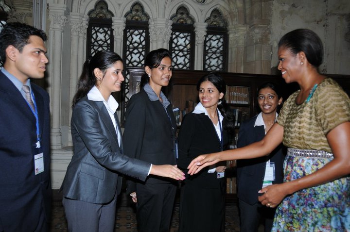 76182_126839634041251_100001456444208_164474_3421963_n